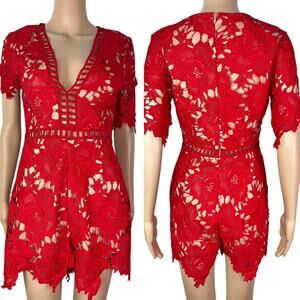 ASTR the Label Red Lace Short Sleeve V-Neck Uneven Hem Romper